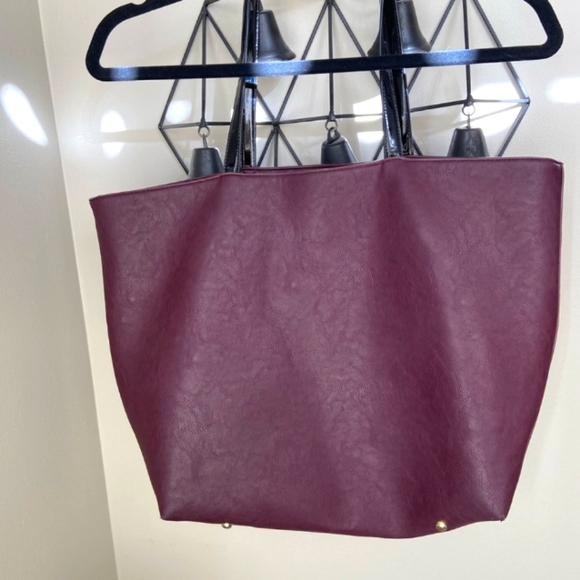 NWOT - Plum Tote - Picture 3 of 8